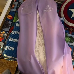 ADRIANNA PAPELL Wedding Dress